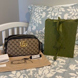 Gucci GG Marmont small shoulder bag